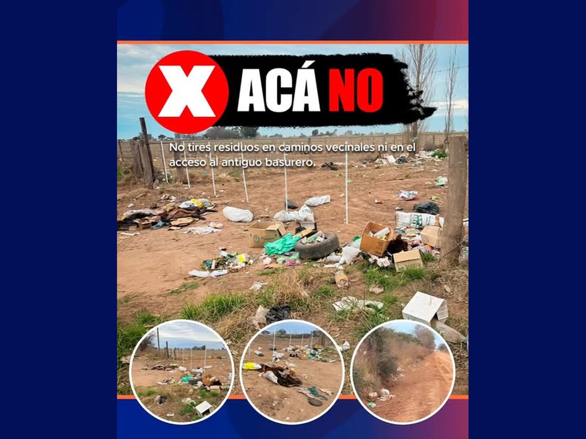 Residuos arrojados en un camino vecinal de Winifreda, con cartel de Acá No